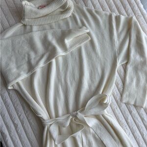 Elegant Cream Turtleneck Sweater Dress with High Slit